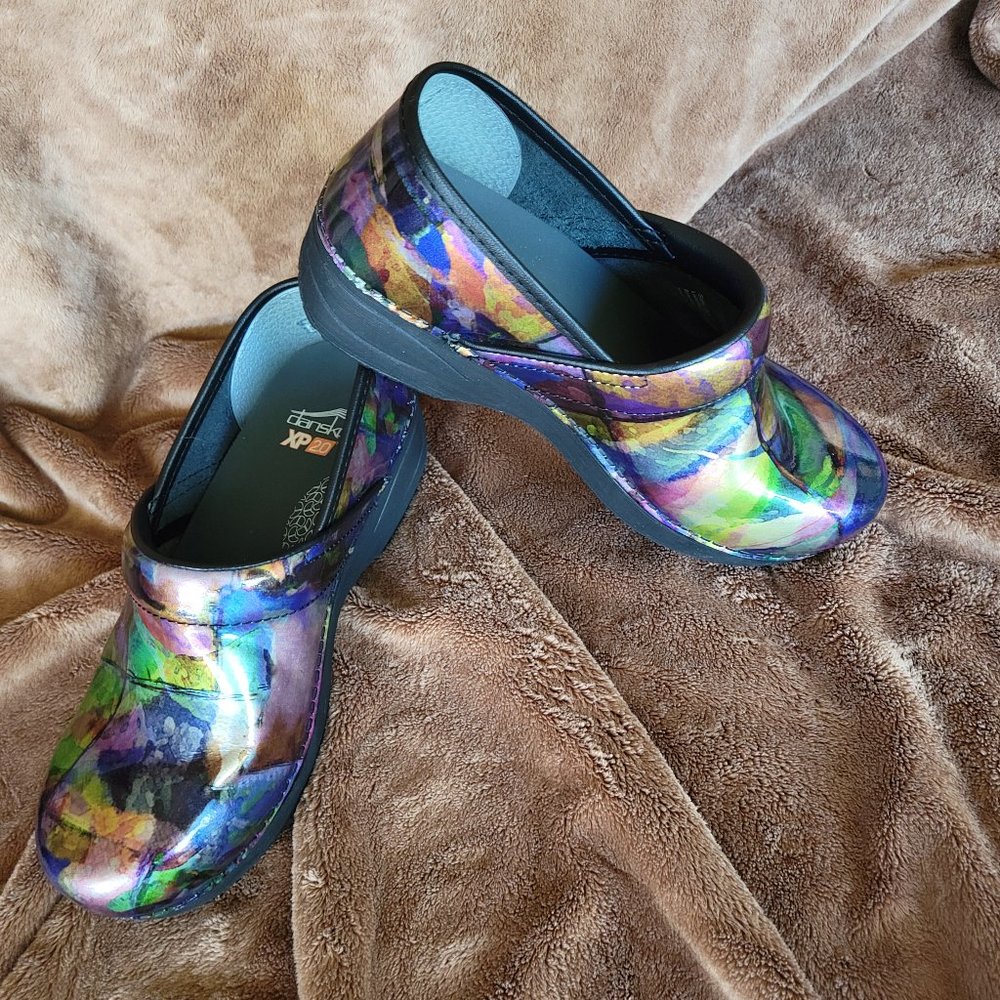 DANSKO CLOGS